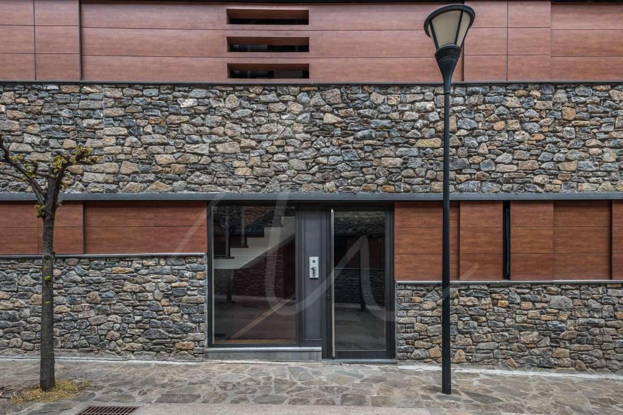 Aneu By Seamount Rentals Valencia D'Aneu Ngoại thất bức ảnh