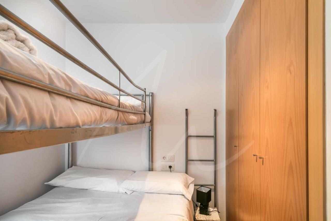 Aneu By Seamount Rentals Valencia D'Aneu Ngoại thất bức ảnh
